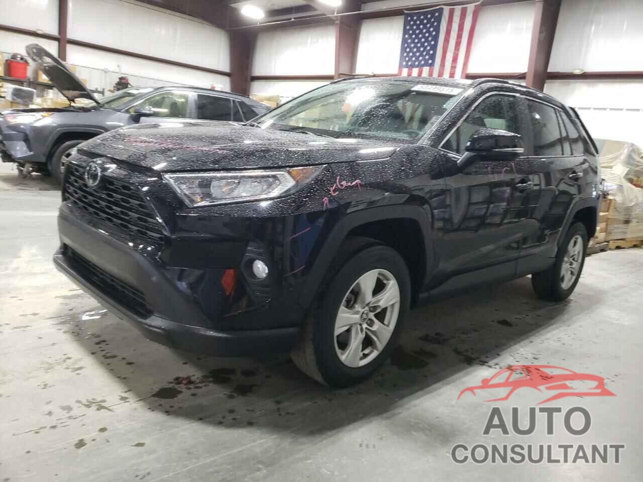 TOYOTA RAV4 2021 - 2T3W1RFVXMC161134