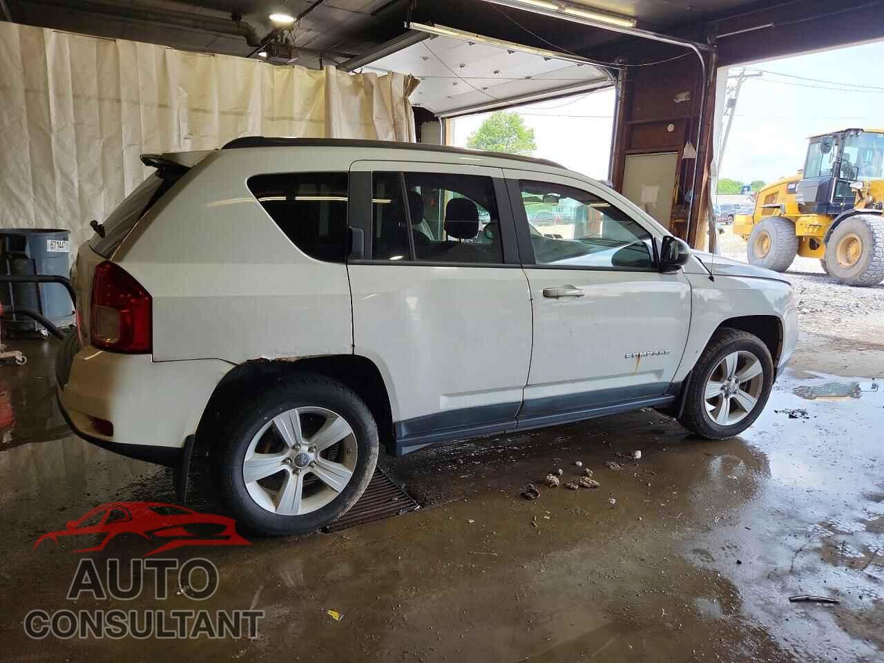 JEEP COMPASS 2011 - 1J4NF1FB7BD180229