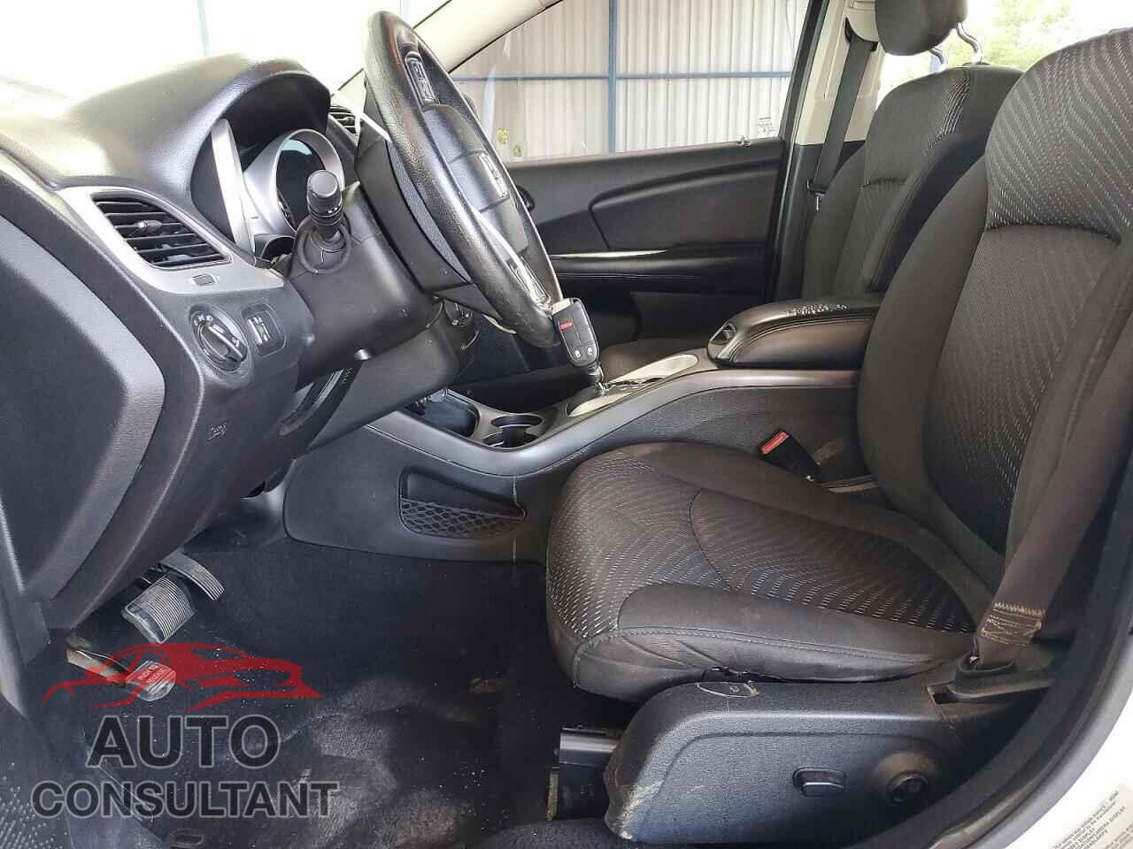DODGE JOURNEY 2015 - 3C4PDCBG6FT644287
