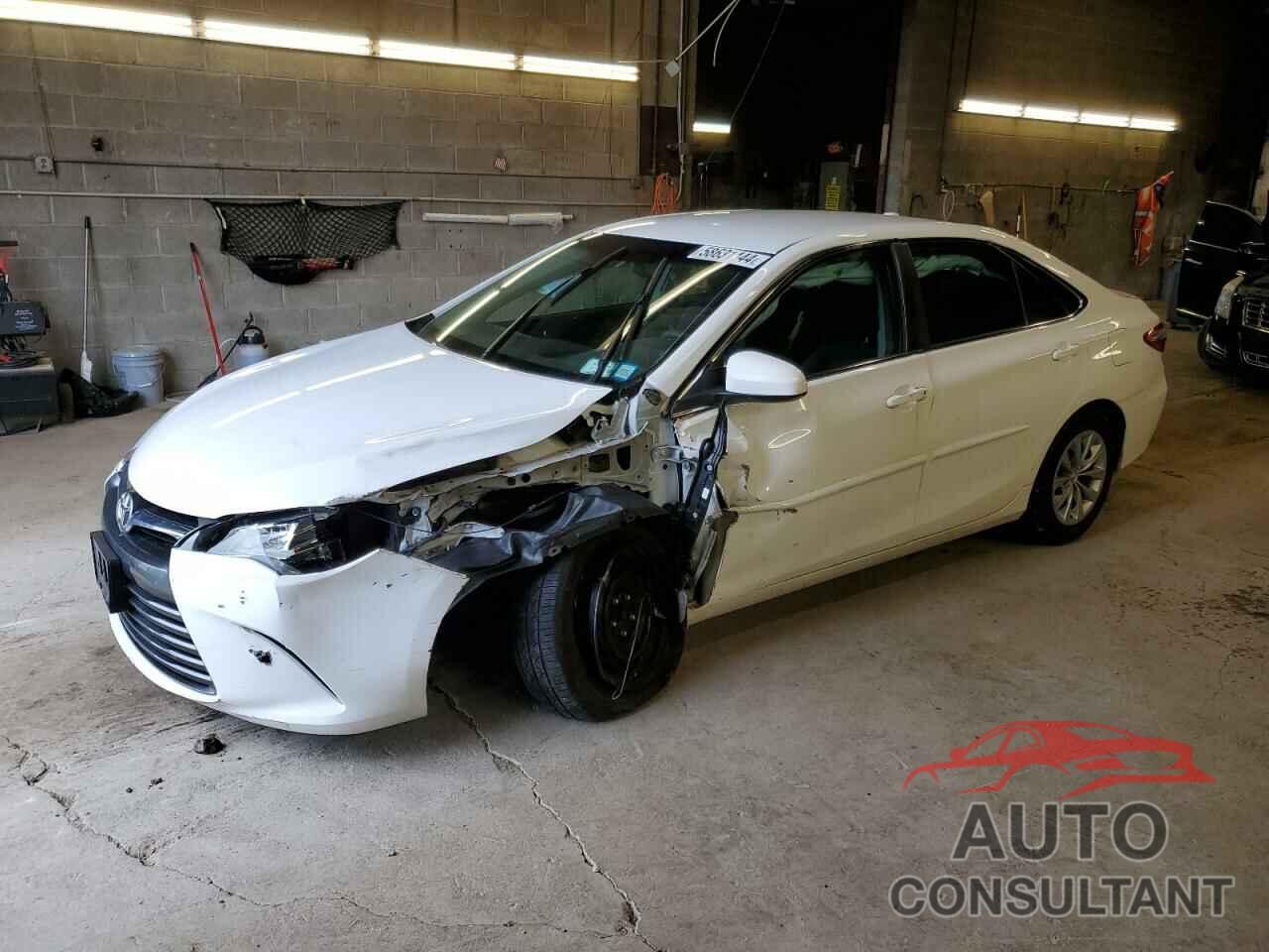 TOYOTA CAMRY 2016 - 4T1BF1FK2GU533990