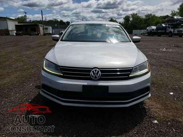 VOLKSWAGEN JETTA 2017 - 3VW2B7AJ6HM371012