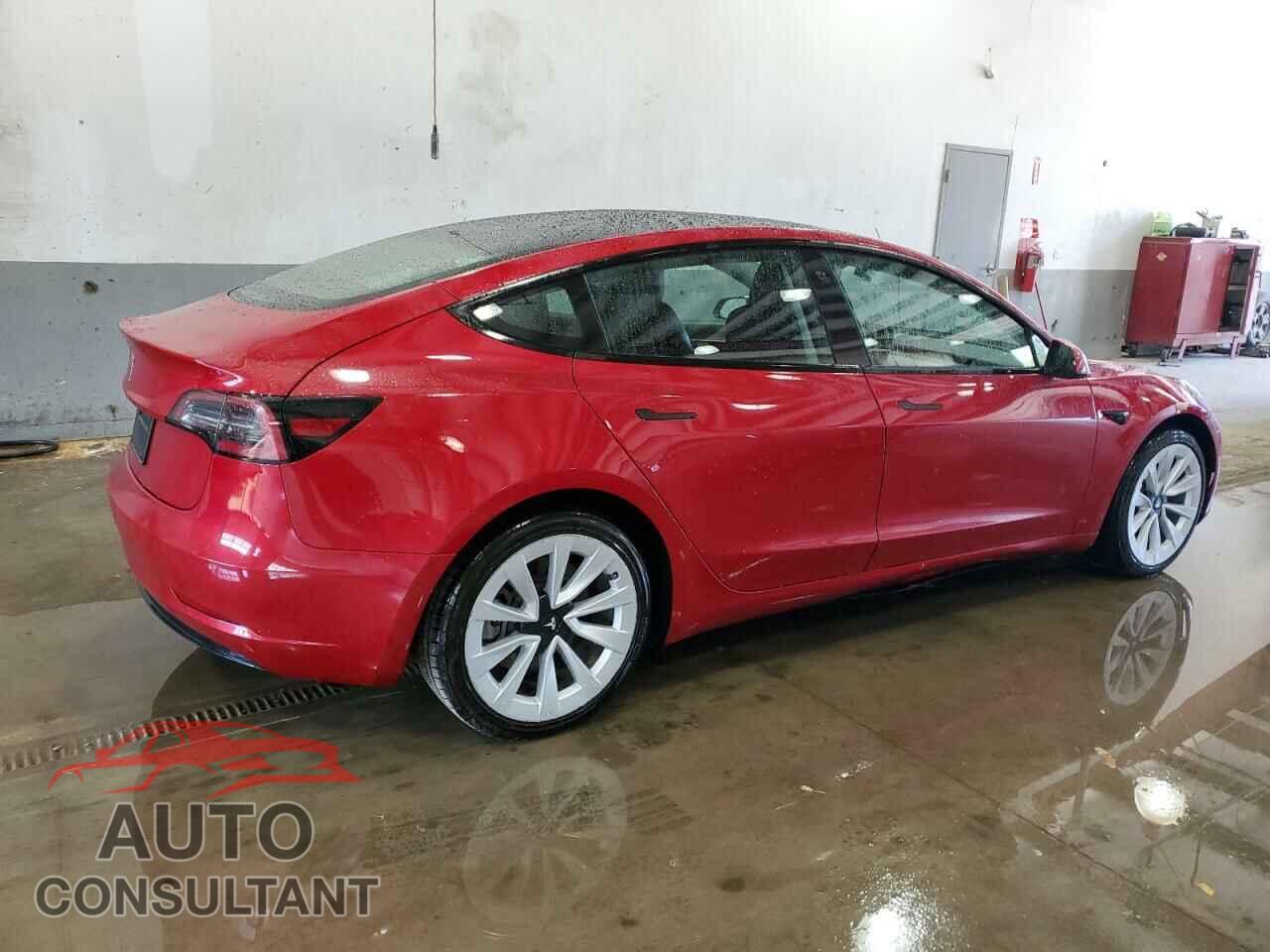 TESLA MODEL 3 2022 - 5YJ3E1EA6NF290372