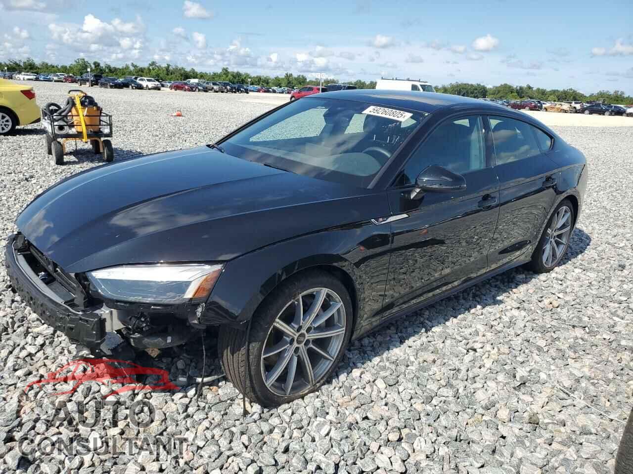 AUDI A5 2025 - WAUDACF56SA018046