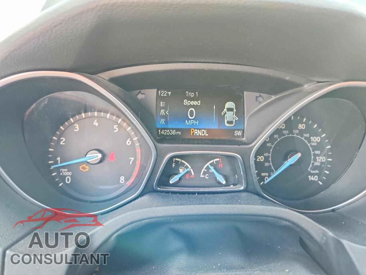 FORD FOCUS 2015 - 1FADP3F2XFL203708
