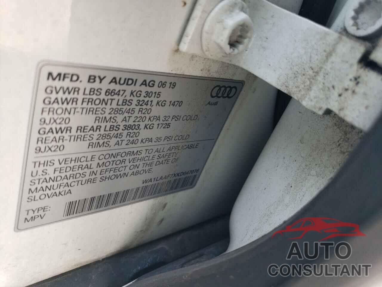 AUDI Q7 2019 - WA1LAAF7XKD047076