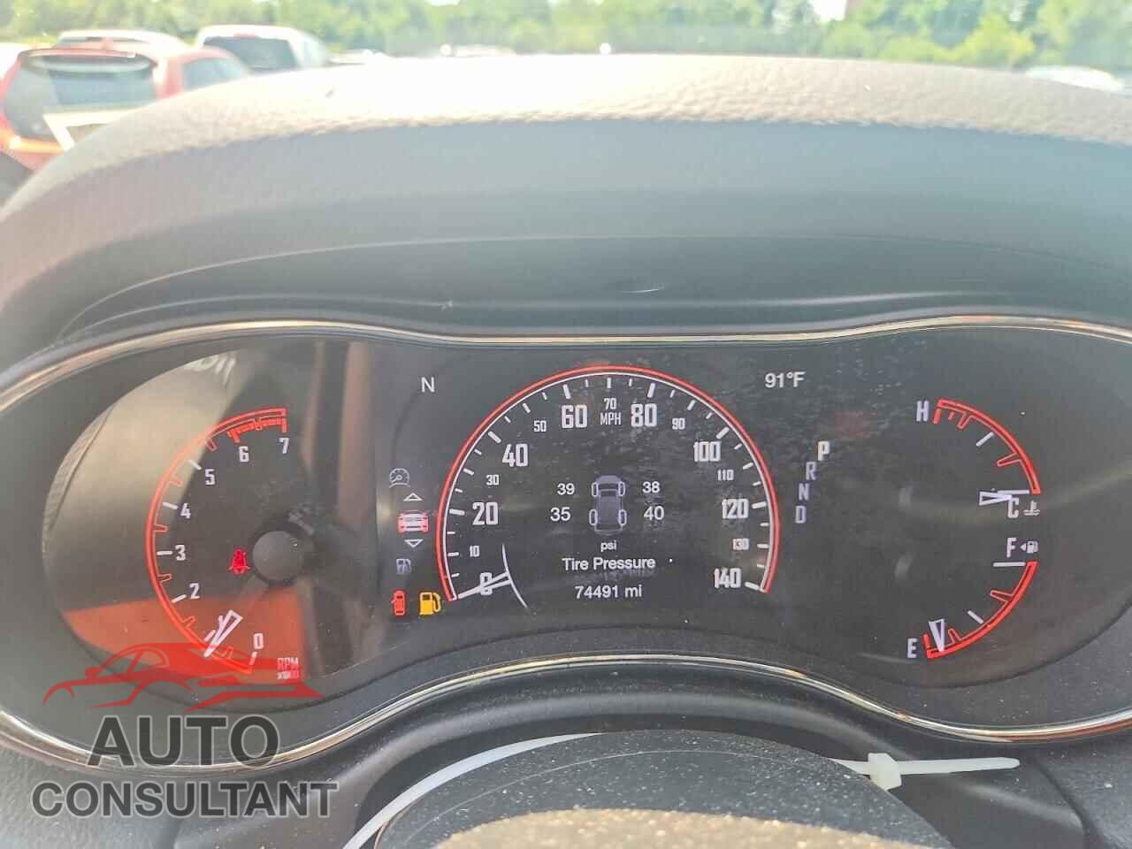 DODGE DURANGO 2018 - 1C4SDJCT2JC328030