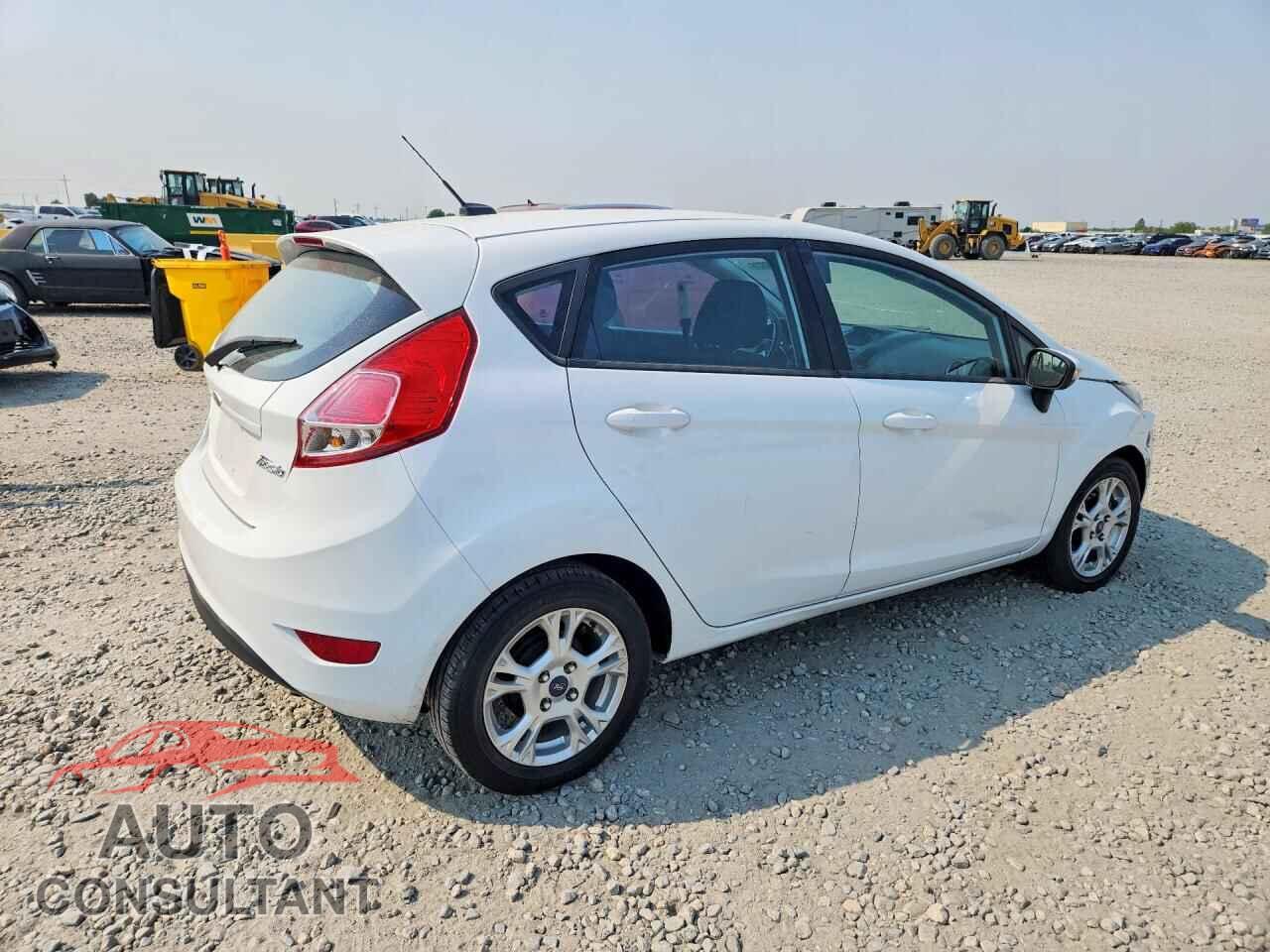 FORD FIESTA 2014 - 3FADP4EJ0EM107744
