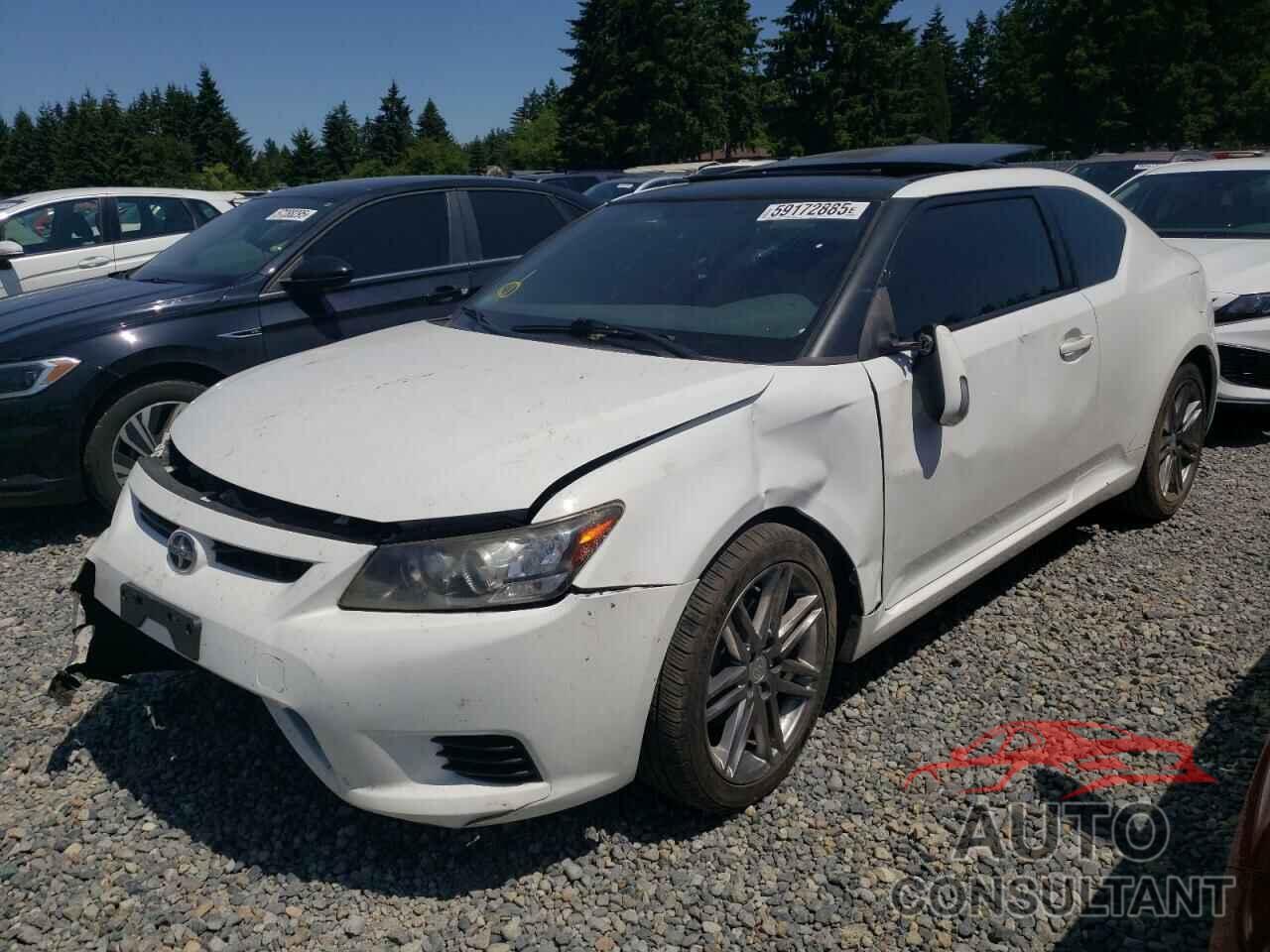TOYOTA SCION 2012 - JTKJF5C75C3035430