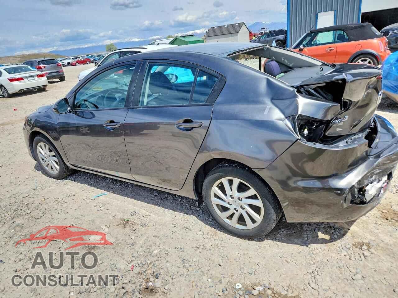 MAZDA 3 2012 - JM1BL1V76C1667522