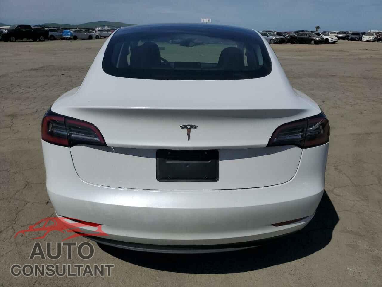 TESLA MODEL 3 2023 - 5YJ3E1EA2PF413779