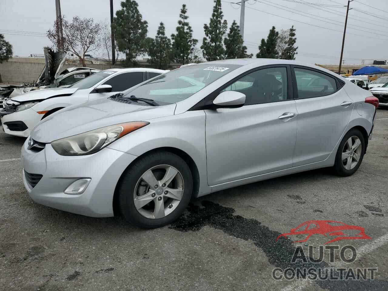 HYUNDAI ELANTRA 2013 - KMHDH4AE0DU019346
