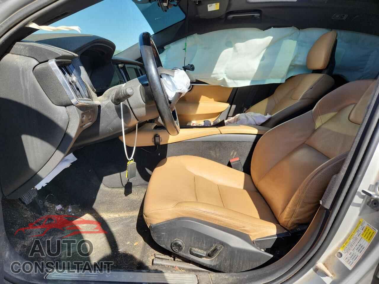 VOLVO S90 2018 - LVY982MK6JP034064