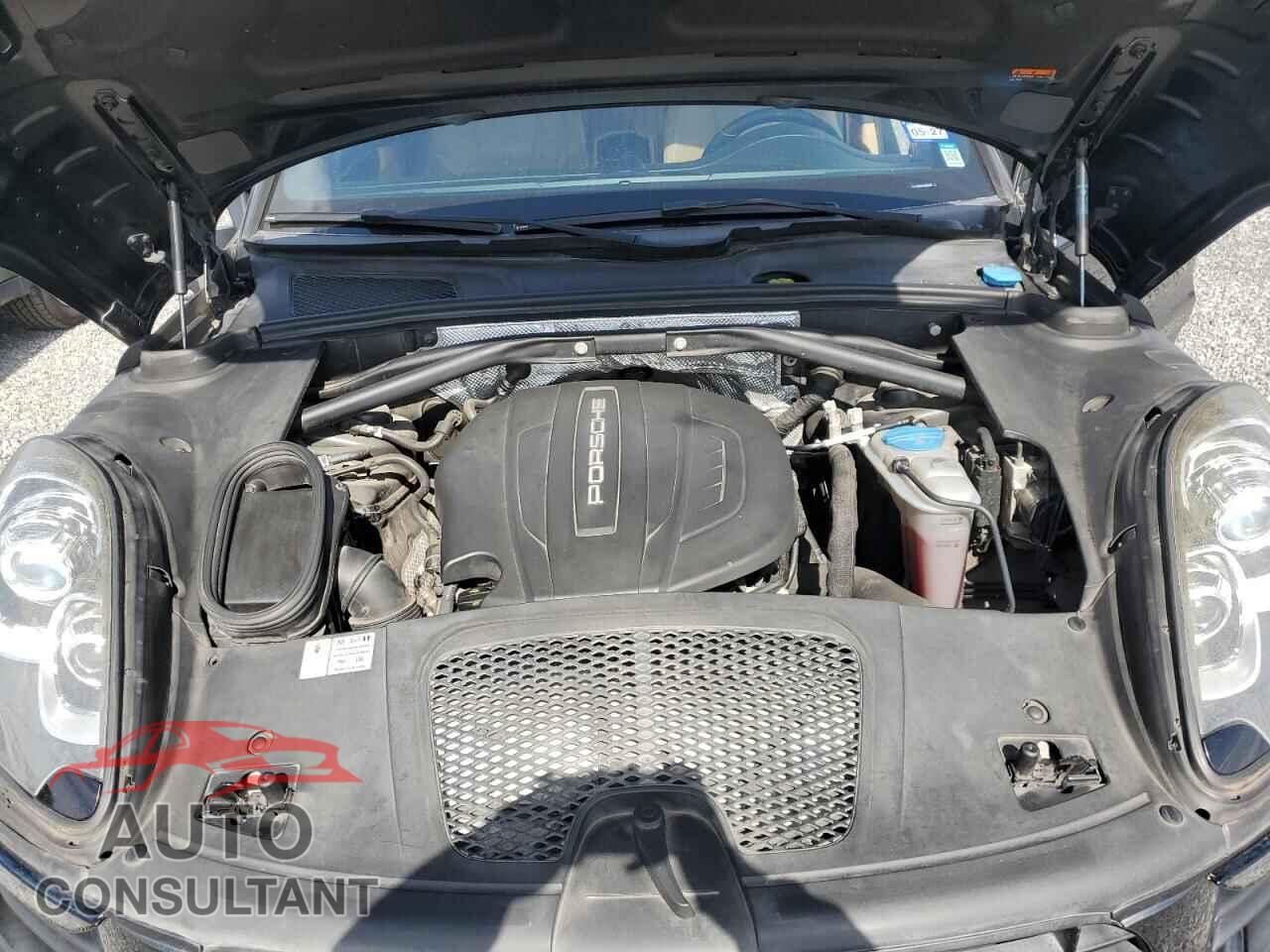 PORSCHE MACAN 2017 - WP1AA2A52HLB07258