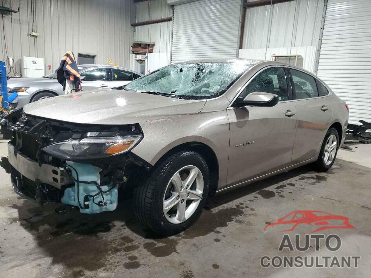 CHEVROLET MALIBU 2022 - 1G1ZB5ST1NF211274