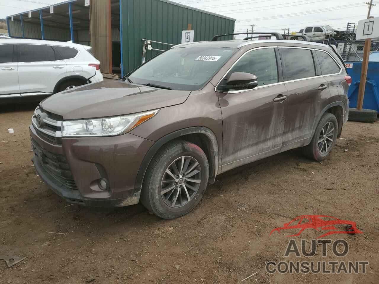 TOYOTA HIGHLANDER 2018 - 5TDJZRFH2JS828545