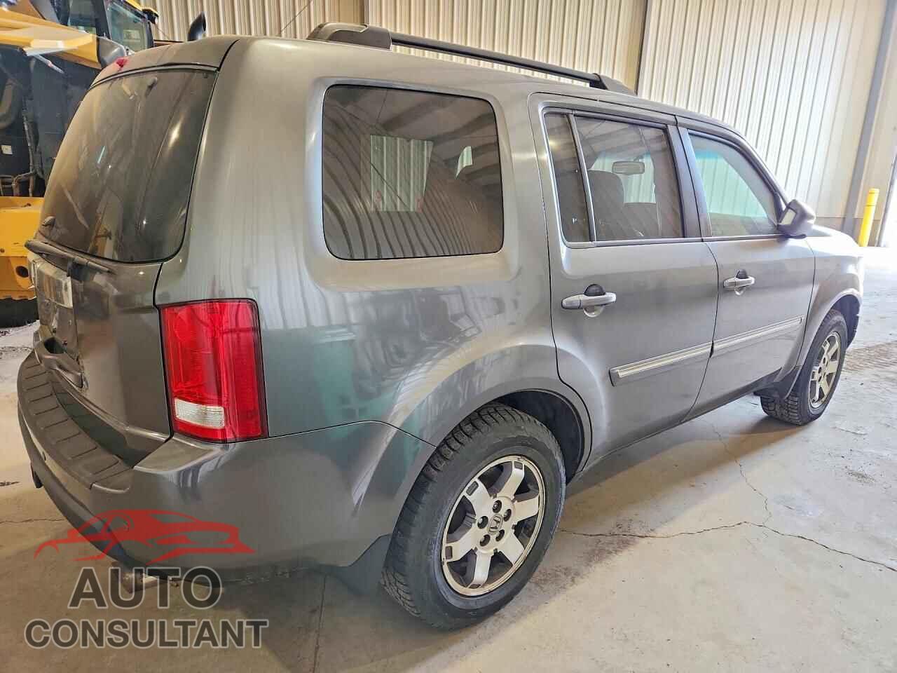 HONDA PILOT 2011 - 5FNYF4H99BB501162