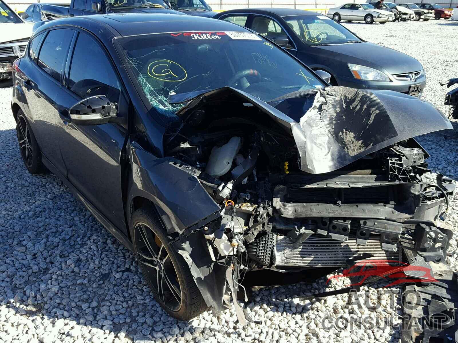 FORD FOCUS 2015 - 1FADP3L95FL280889