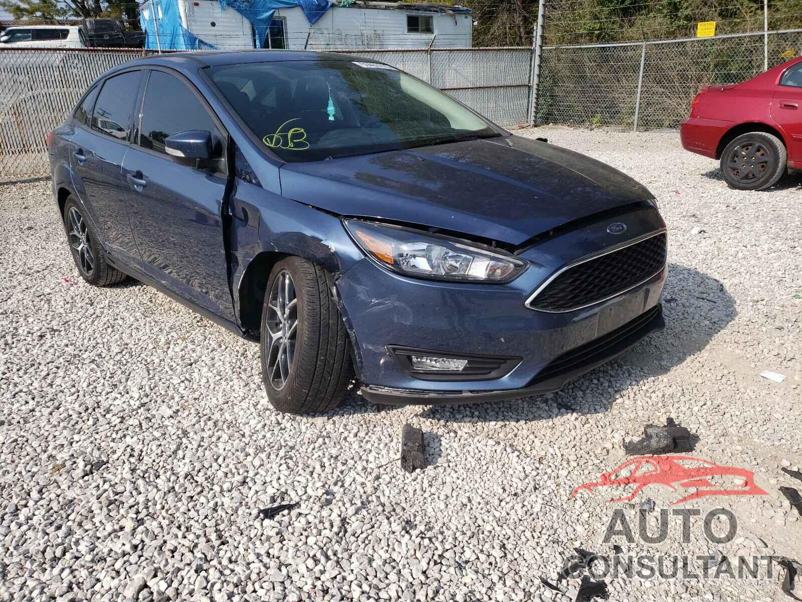 FORD FOCUS 2018 - 1FADP3H26JL309949