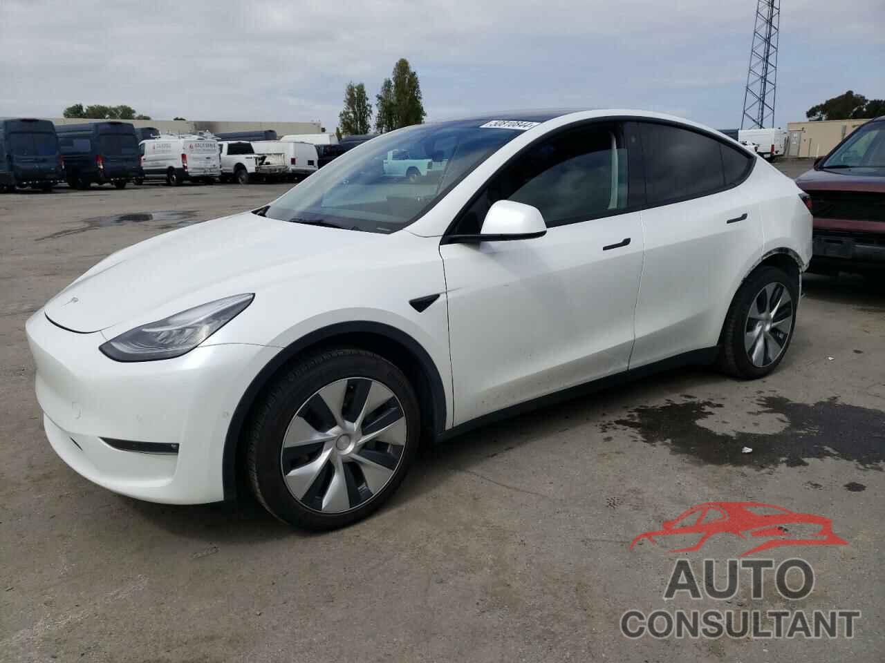 TESLA MODEL Y 2021 - 5YJYGDED4MF210674