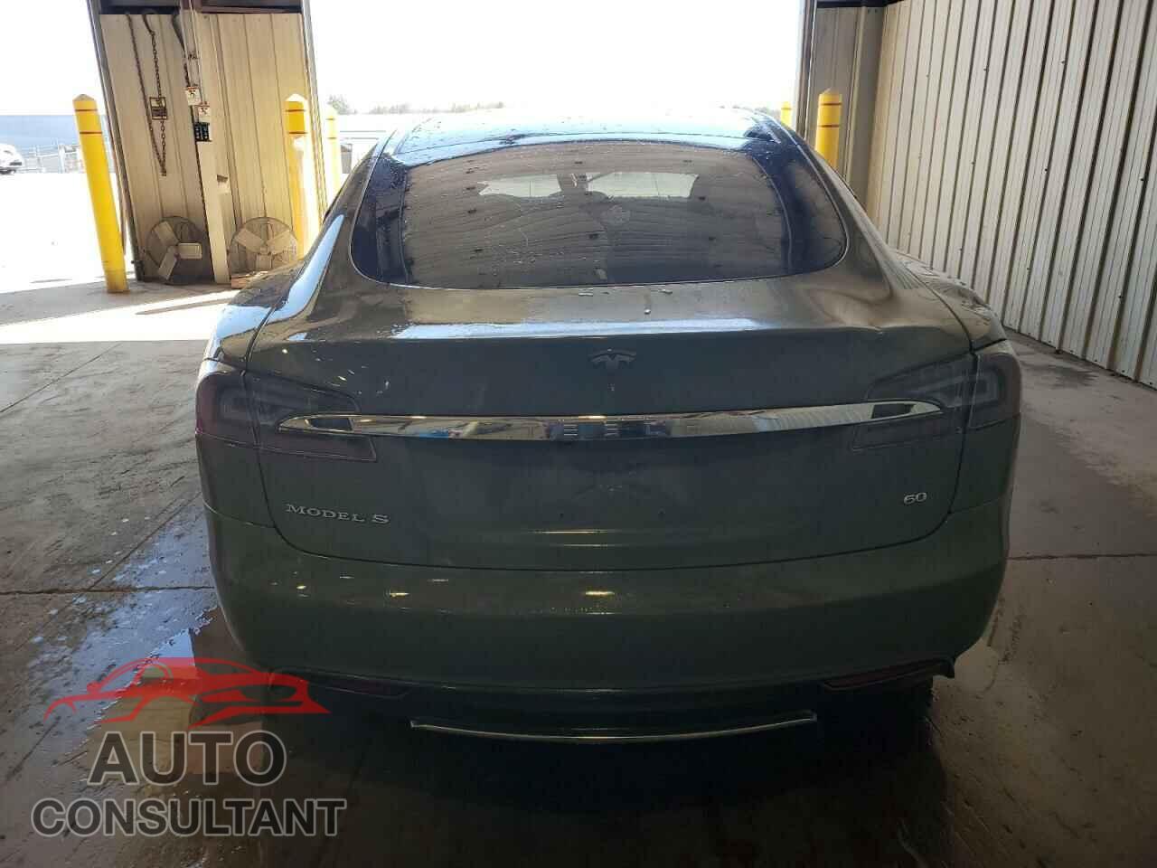 TESLA MODEL S 2014 - 5YJSA1S17EFP56290