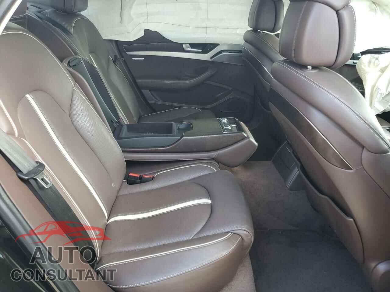 AUDI A8 2012 - WAURVAFD7CN037446