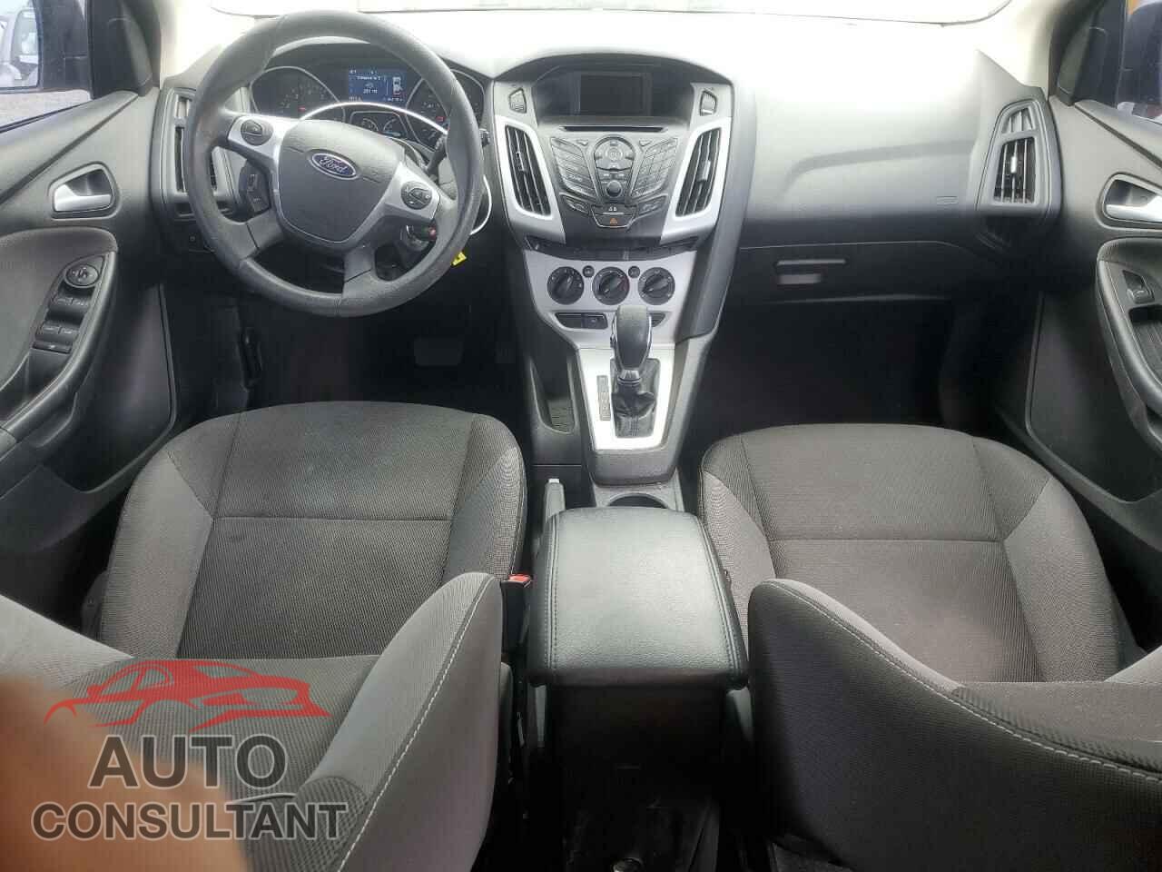 FORD FOCUS 2014 - 1FADP3K22EL201875