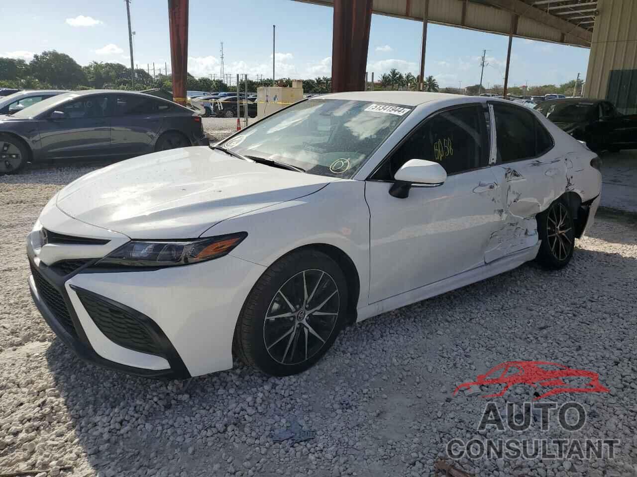 TOYOTA CAMRY 2024 - 4T1T11AK9RU845026