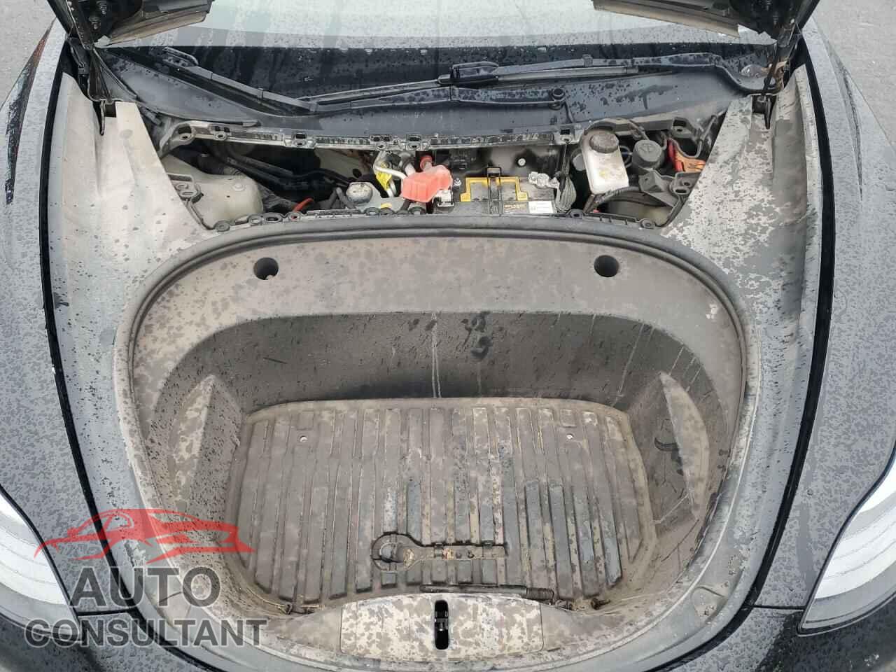 TESLA MODEL 3 2021 - 5YJ3E1EA2MF087879
