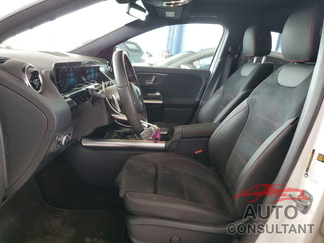 MERCEDES-BENZ GLA-CLASS 2023 - W1N4N4GB2PJ490245