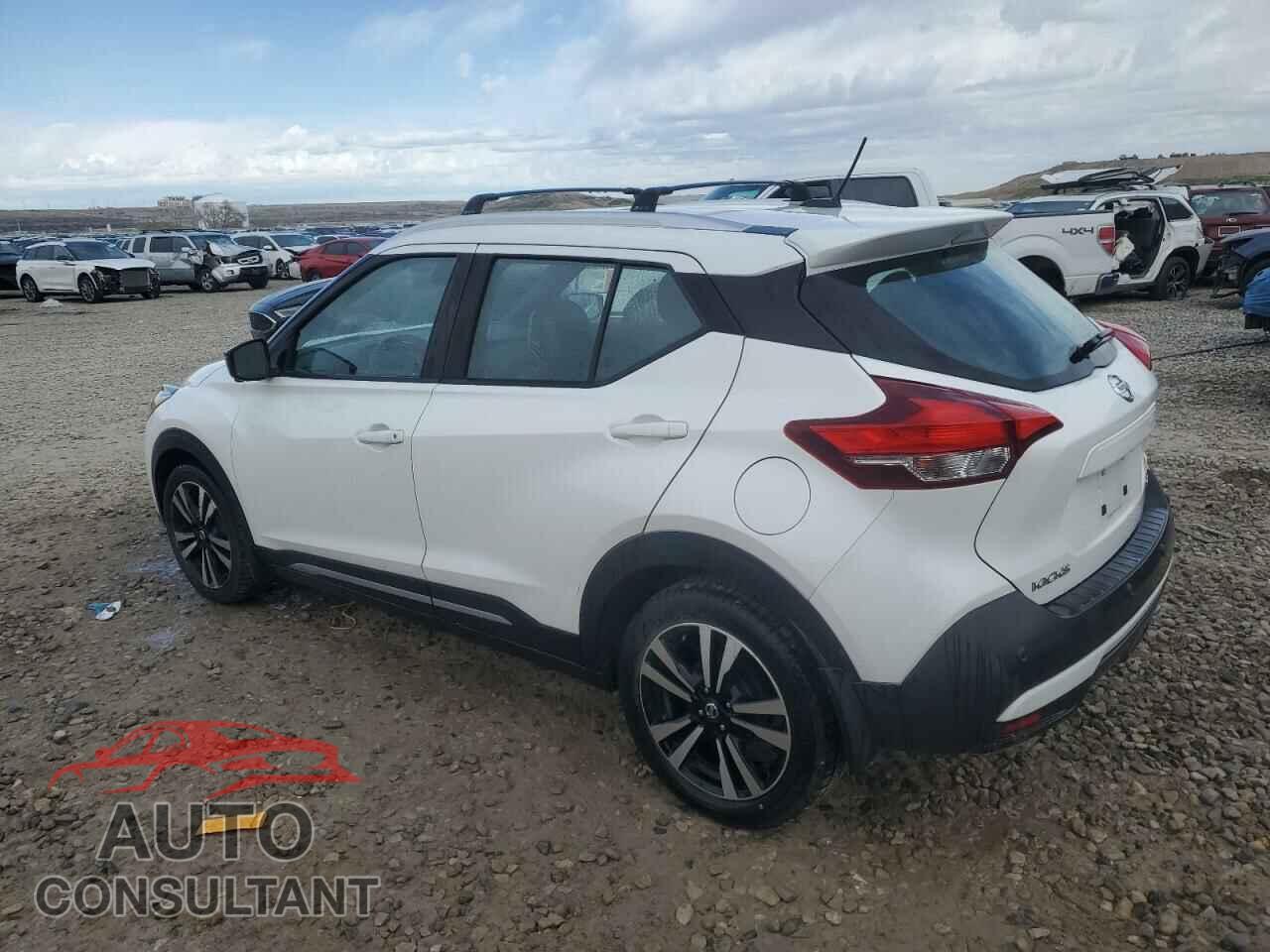 NISSAN KICKS 2020 - 3N1CP5DV3LL505357