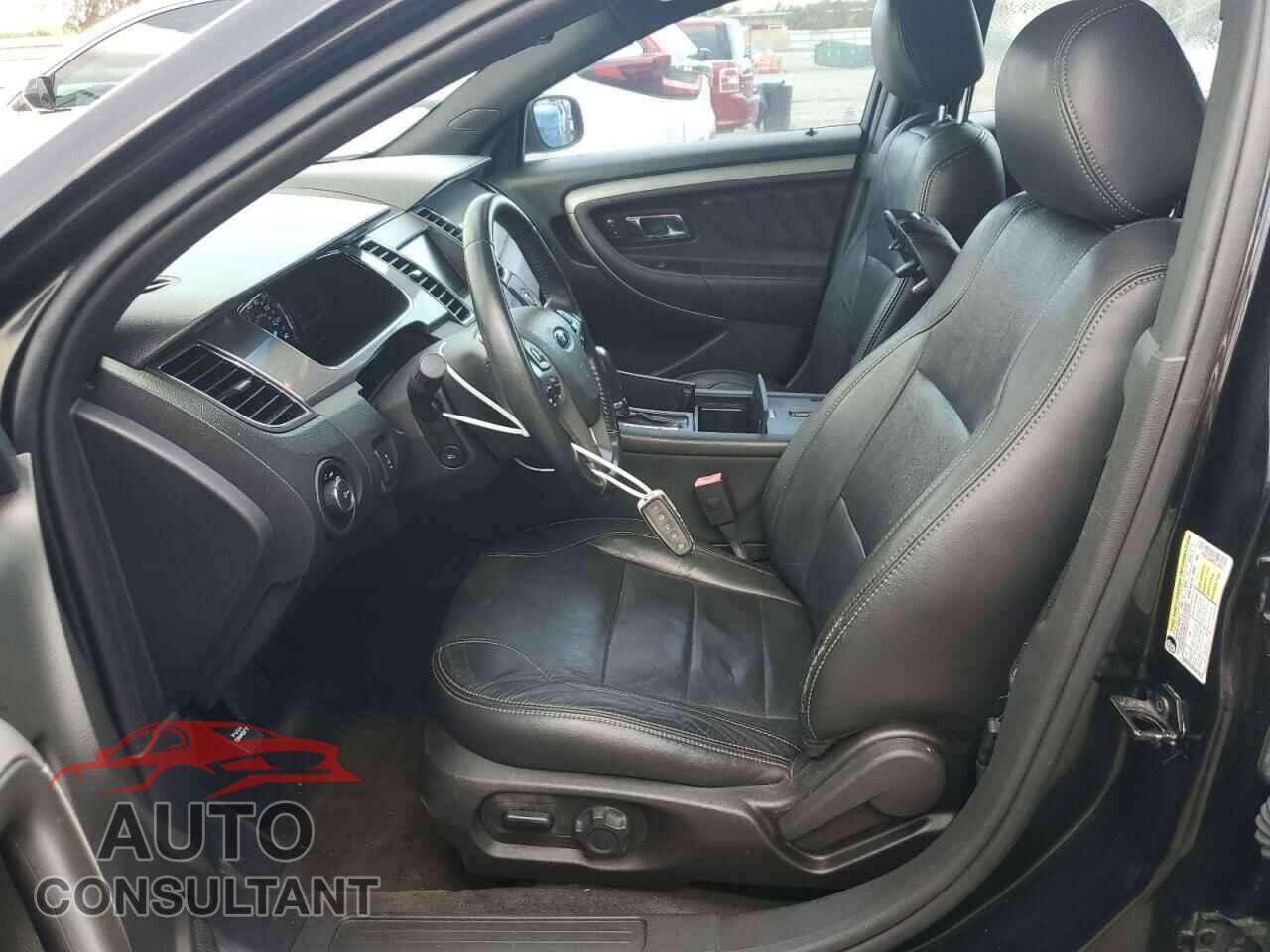 FORD TAURUS 2015 - 1FAHP2E80FG130813