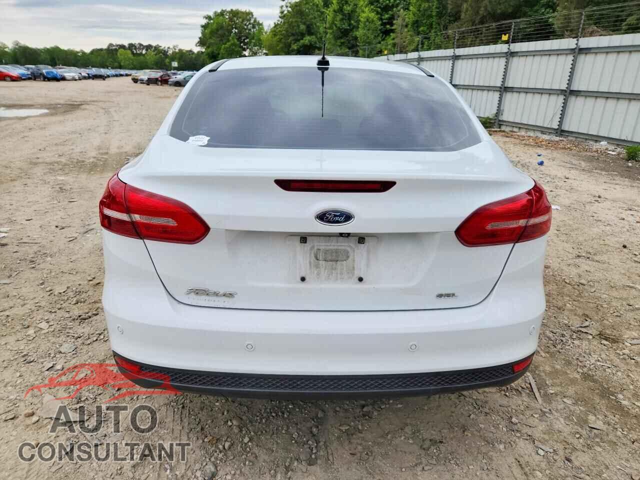 FORD FOCUS 2017 - 1FADP3H26HL311663