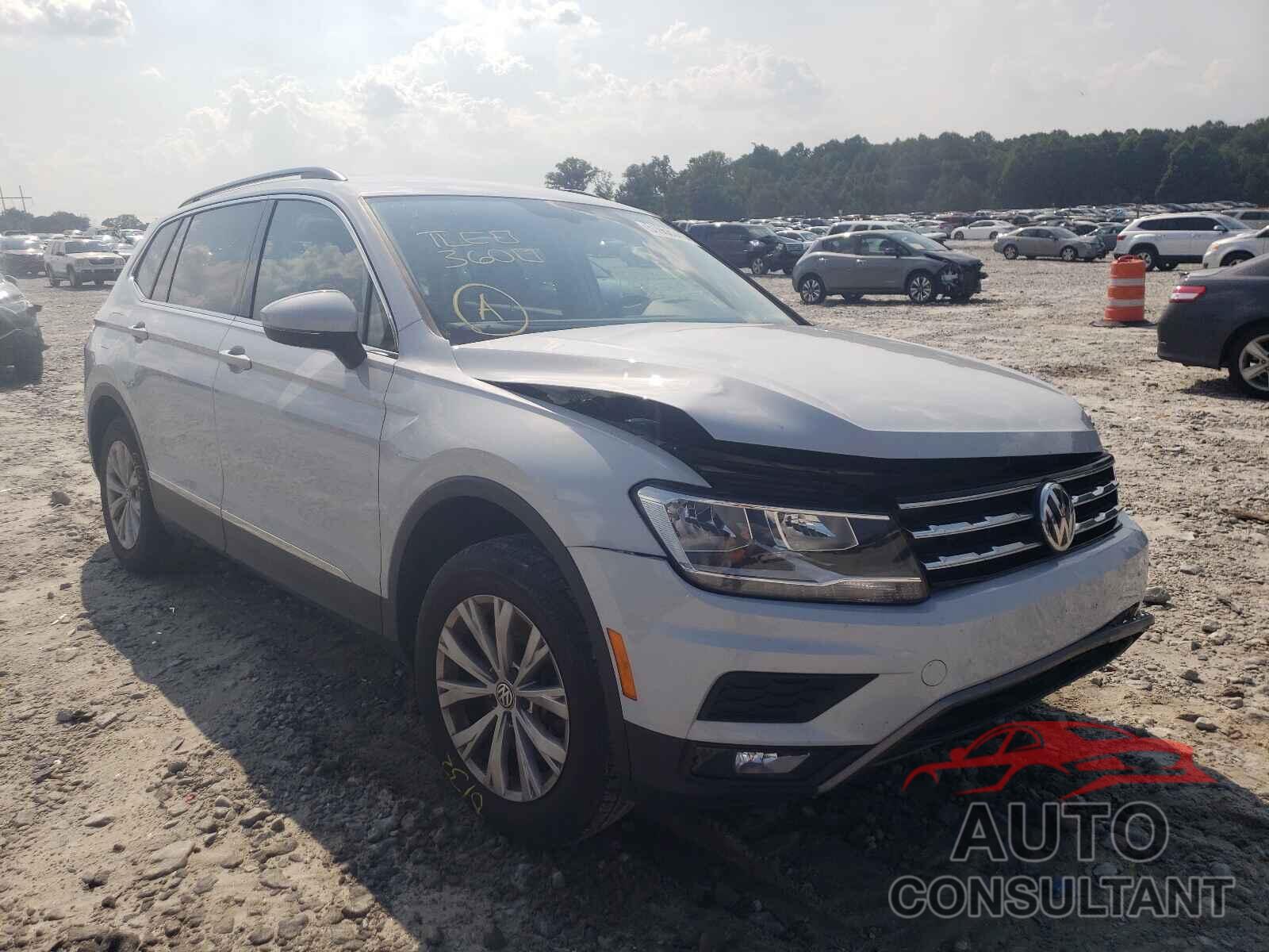 VOLKSWAGEN TIGUAN 2018 - 3VV3B7AX9JM022364