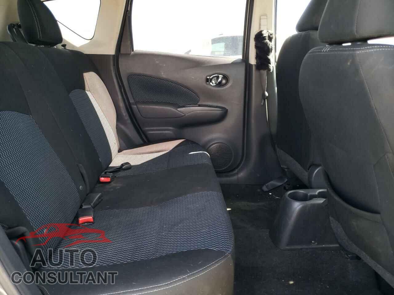 NISSAN VERSA 2017 - 3N1CE2CP4HL355175
