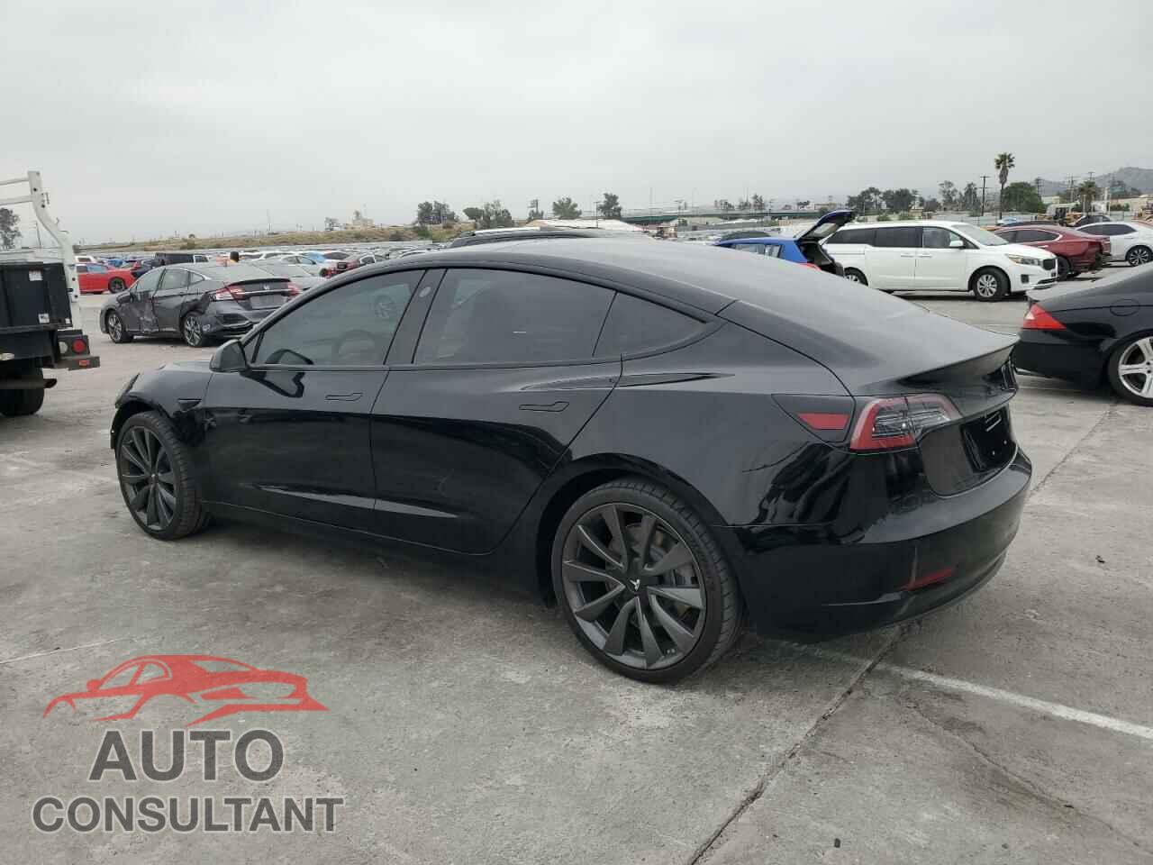 TESLA MODEL 3 2018 - 5YJ3E1EA5JF122667