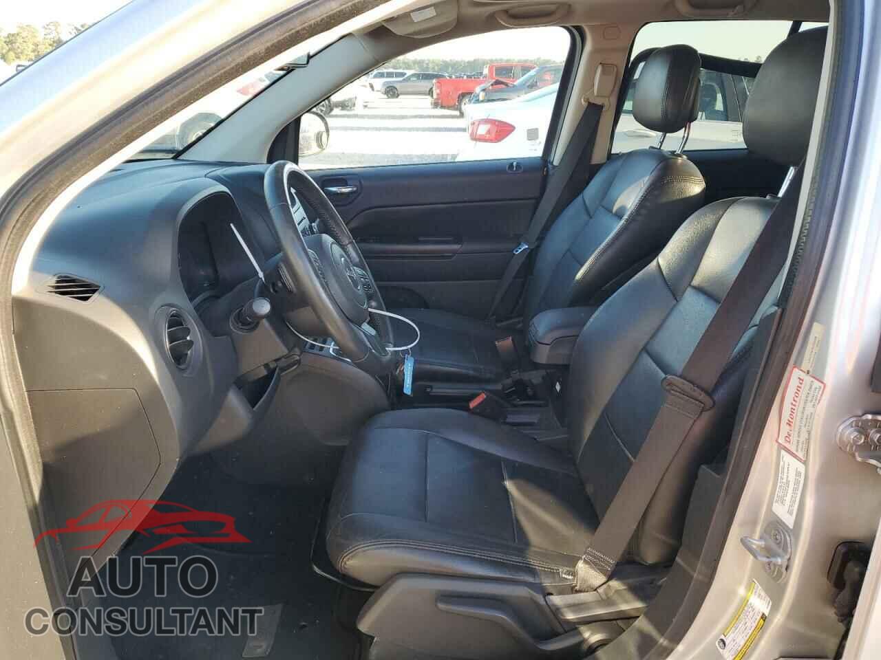 JEEP COMPASS 2011 - 1J4NT1FBXBD260908