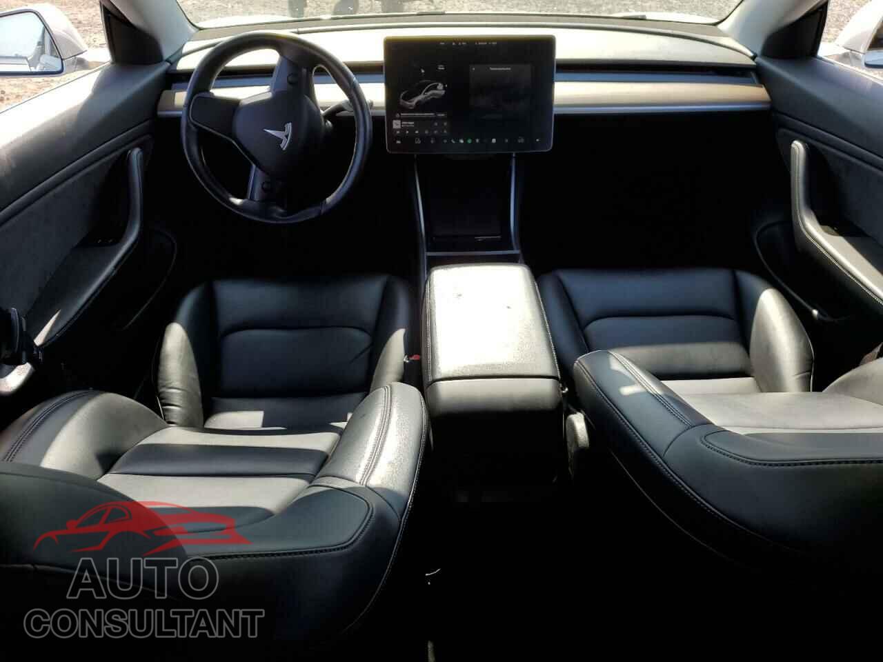 TESLA MODEL 3 2018 - 5YJ3E1EB7JF065140