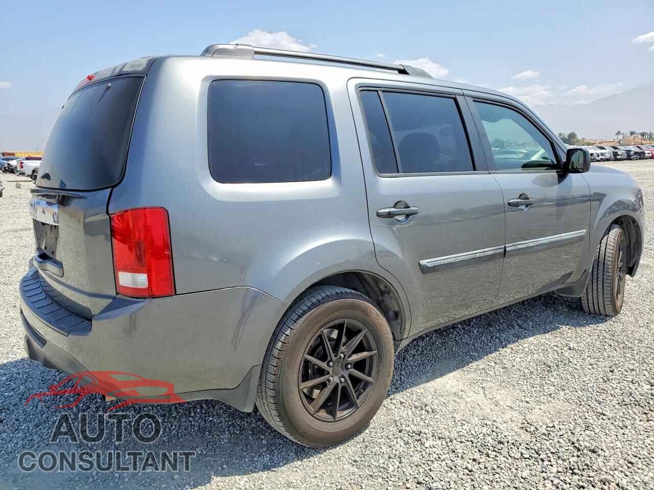 HONDA PILOT 2012 - 5FNYF3H27CB032894