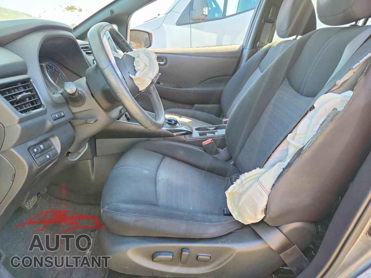 NISSAN LEAF 2019 - 1N4BZ1CP8KC320395