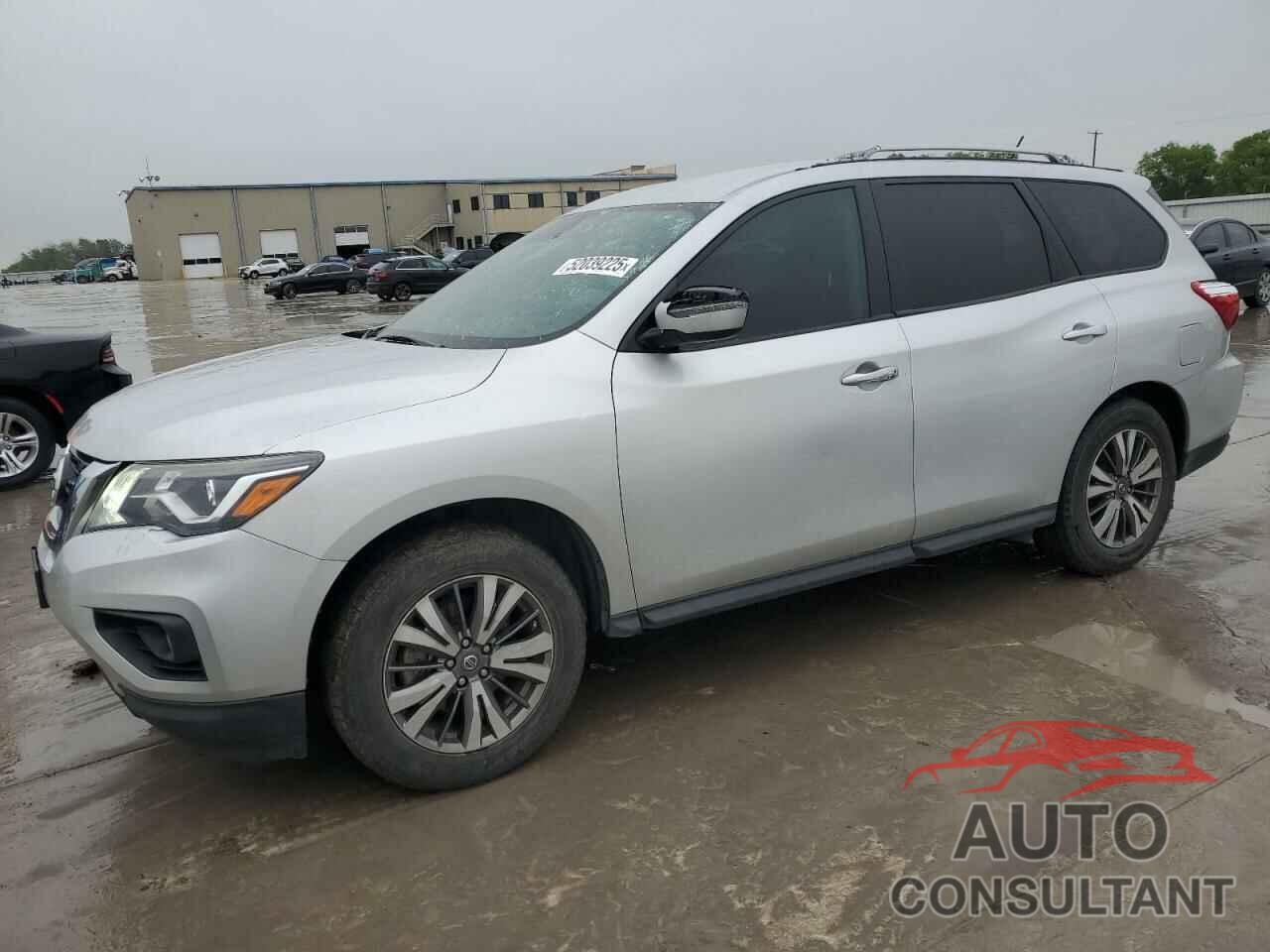 NISSAN PATHFINDER 2018 - 5N1DR2MN8JC648514