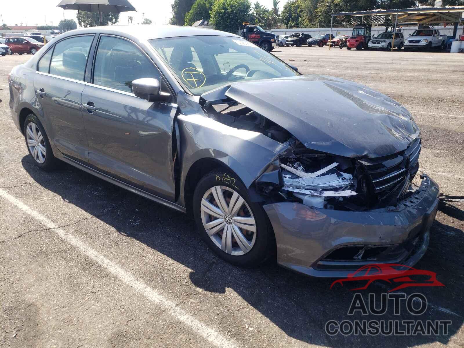 VOLKSWAGEN JETTA 2017 - 3VW2B7AJ8HM399376