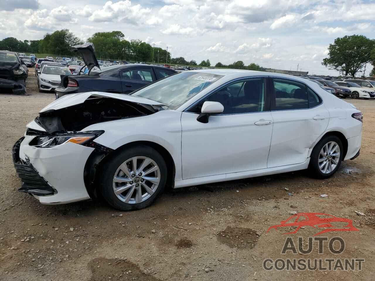 TOYOTA CAMRY 2023 - 4T1C11AK6PU140374