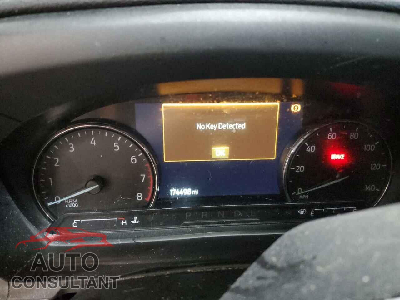 FORD EXPLORER 2023 - 1FMSK8DH0PGB89490