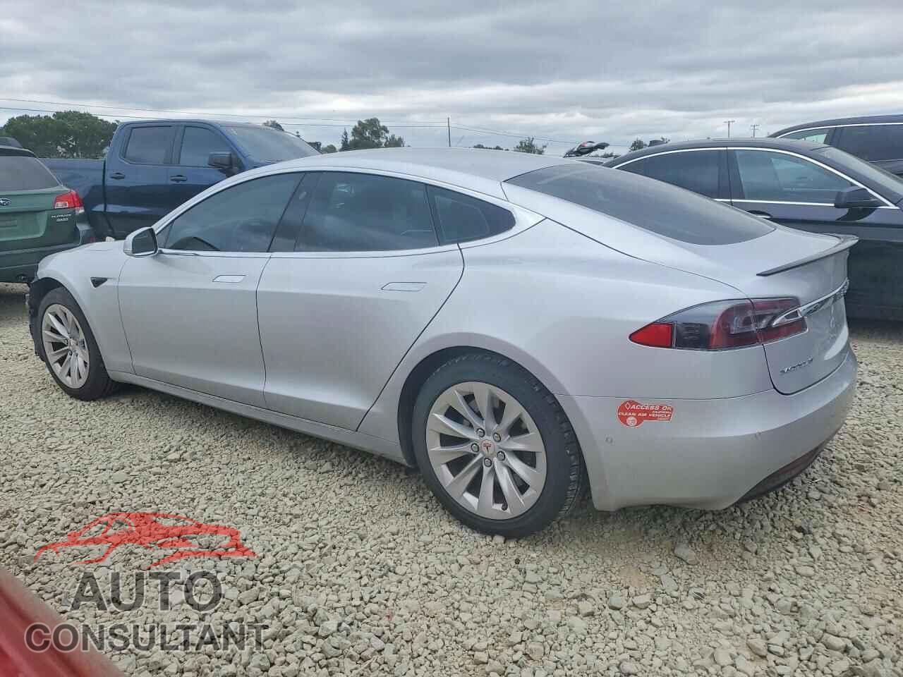 TESLA MODEL S 2017 - 5YJSA1E1XHF197009