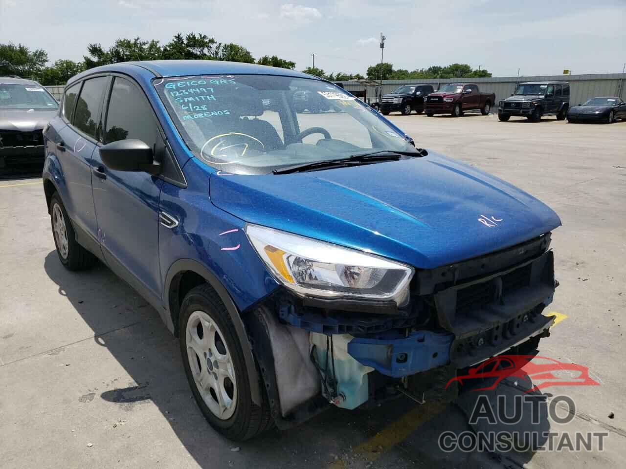 FORD ESCAPE 2017 - 1FMCU0F75HUB66259