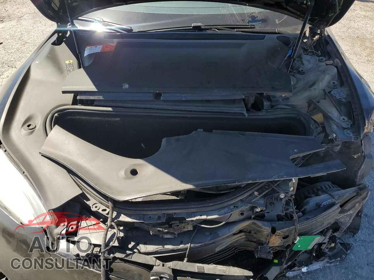 TESLA MODEL S 2018 - 5YJSA1E27JF280959
