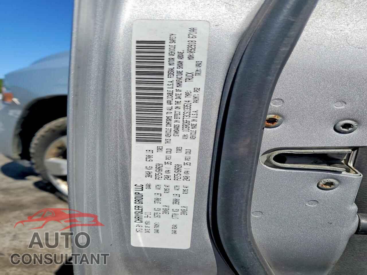DODGE RAM 1500 2012 - 1C6RD6FT3CS133514