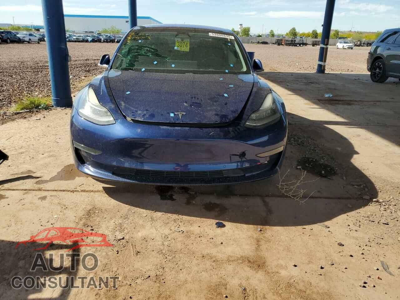 TESLA MODEL 3 2018 - 5YJ3E1EA0JF044752