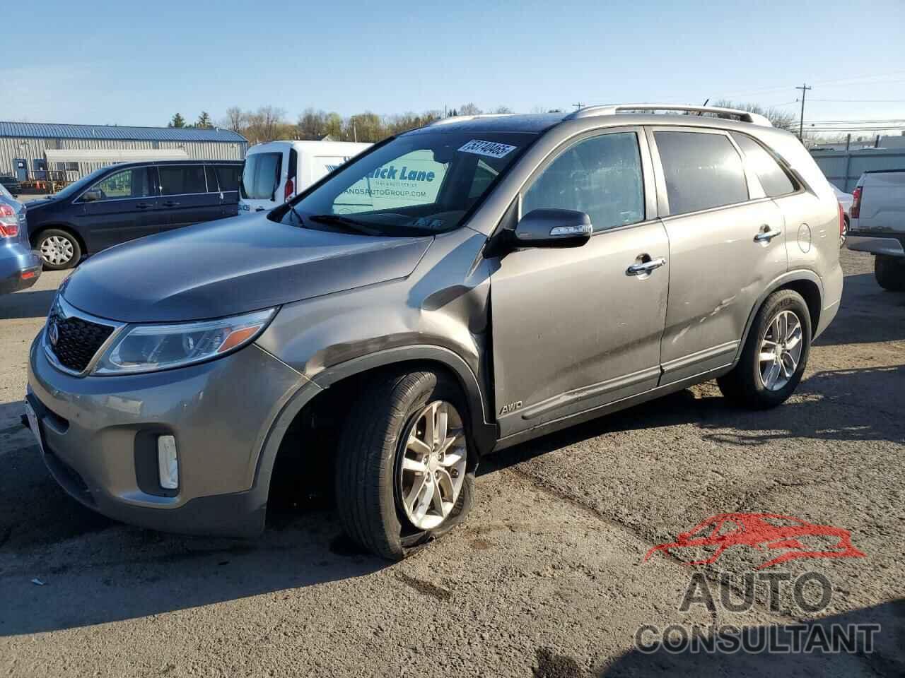 KIA SORENTO 2015 - 5XYKTCA67FG572030