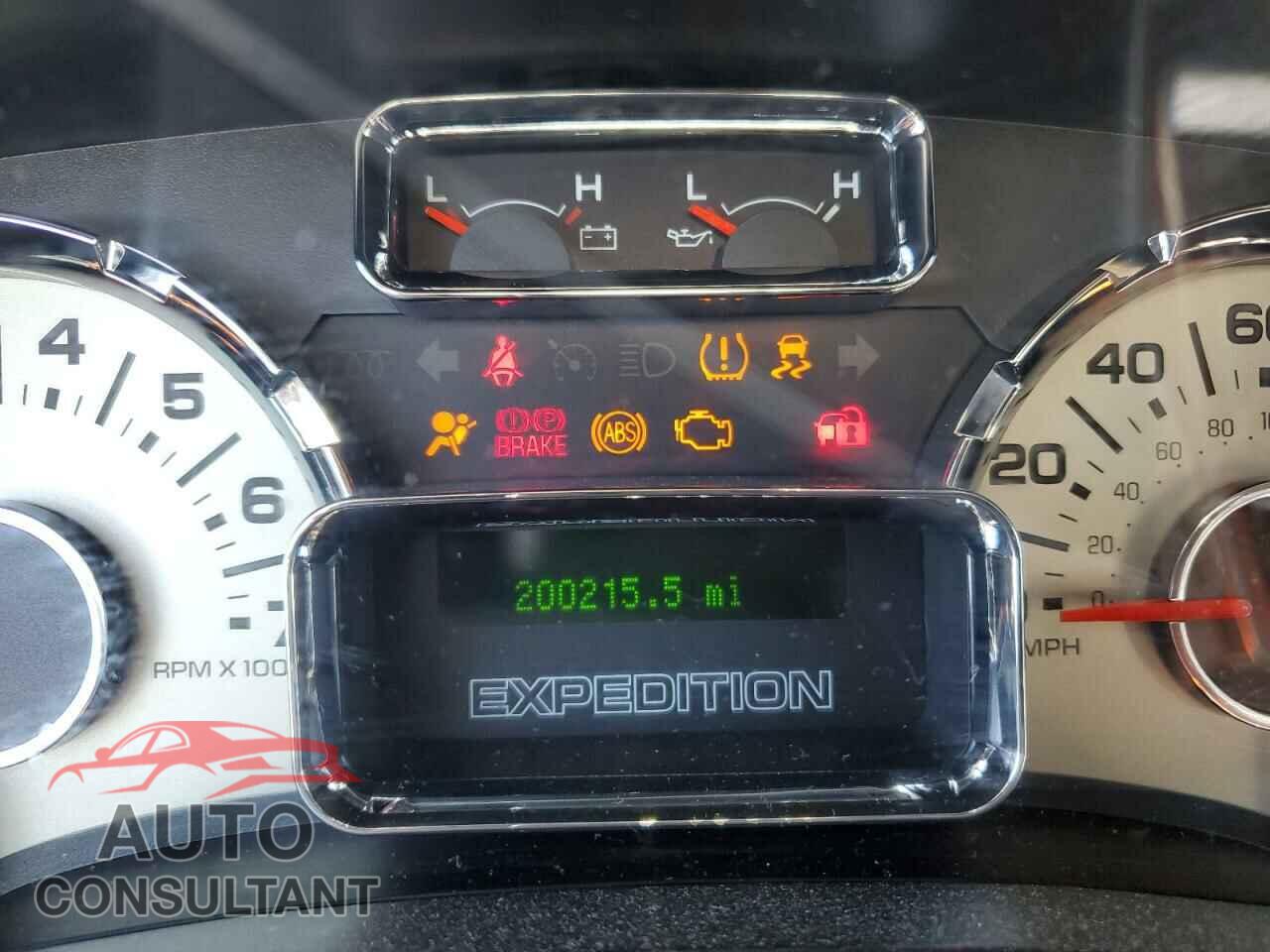 FORD EXPEDITION 2011 - 1FMJK2A5XBEF21216